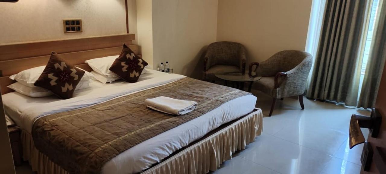 Hotel Deccan Royaale, Shivajinagar Pune Exterior foto