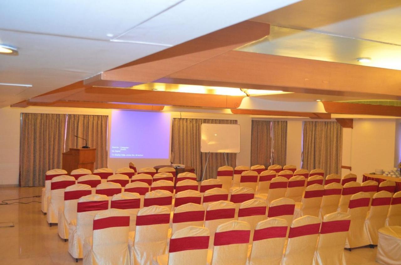 Hotel Deccan Royaale, Shivajinagar Pune Exterior foto