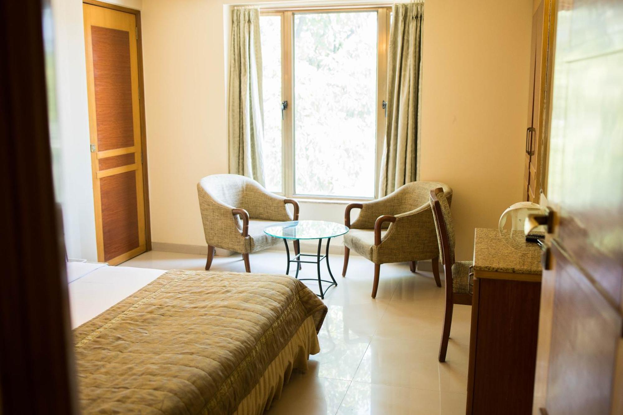 Hotel Deccan Royaale, Shivajinagar Pune Exterior foto